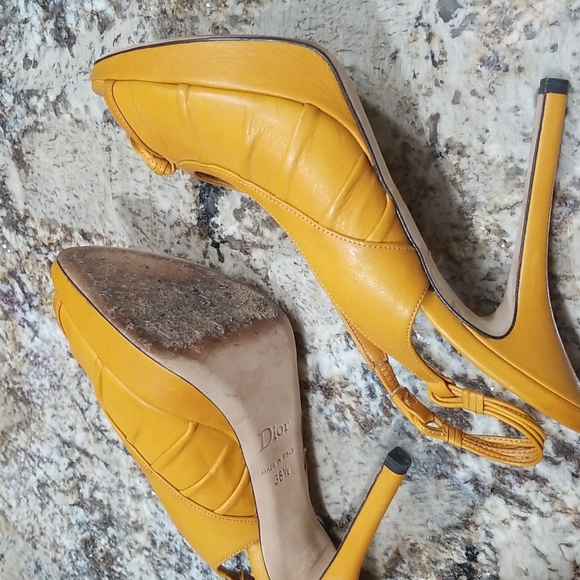 Christian Dior Saddle color Peeptoe Slingback Heels,Excellent Condition - Picture 7 of 7